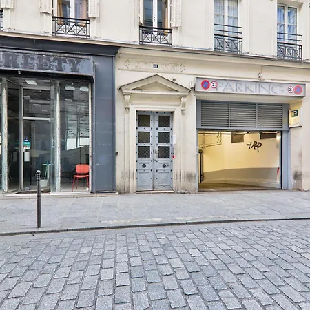 Heart Of - 2br - 6p - Le Marais 8 Free Netflix * Paris